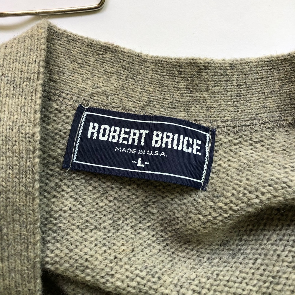 Vintage Robert Bruce Cardigan - Picture 2 of 4